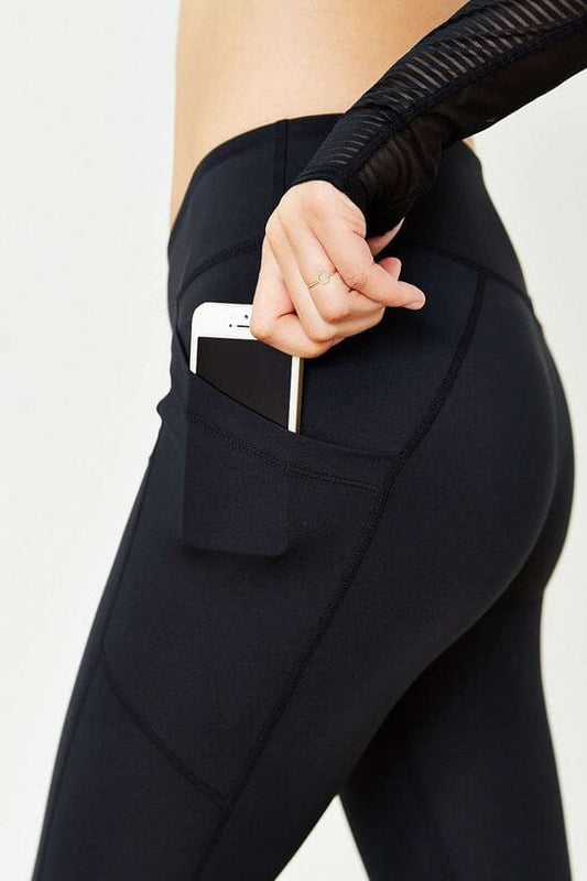 Best Black Pocket Leggings Under $20 That Rival Lululemon