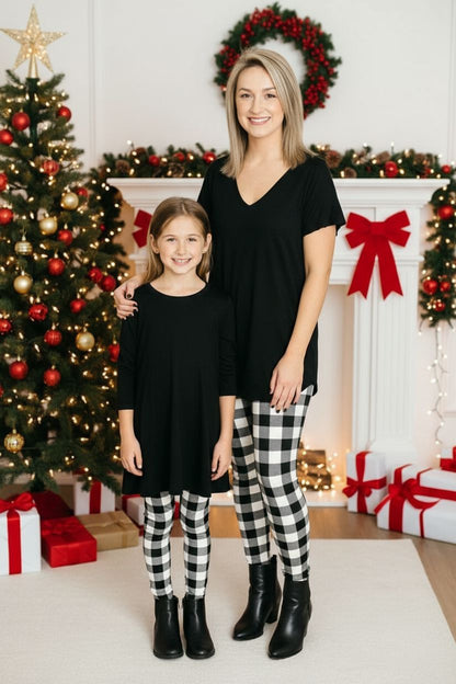 Womens Christmas Plaid Leggings - High Waisted - Buttery Soft - Black/White Leggings MomMe and More 