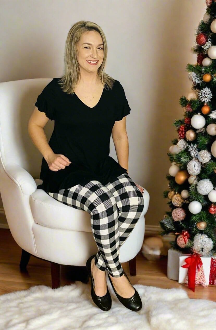Womens Christmas Black White Plaid Leggings, Soft Yoga Pants, Sizes 18-22, No-Roll Waist, Black/White Leggings MomMe and More 