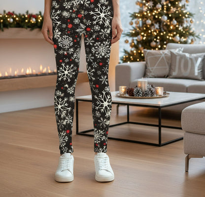 Girls Snowflake Leggings: Black Leggings MomMe and More 