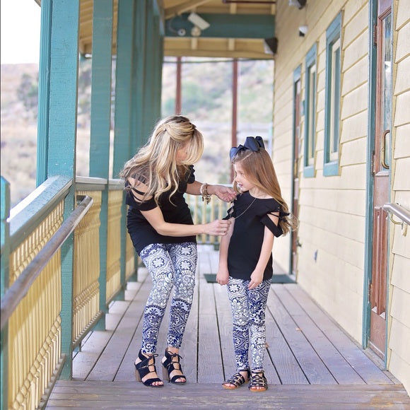 Girls Paisley Lace Print Leggings Leggings MomMe and More 