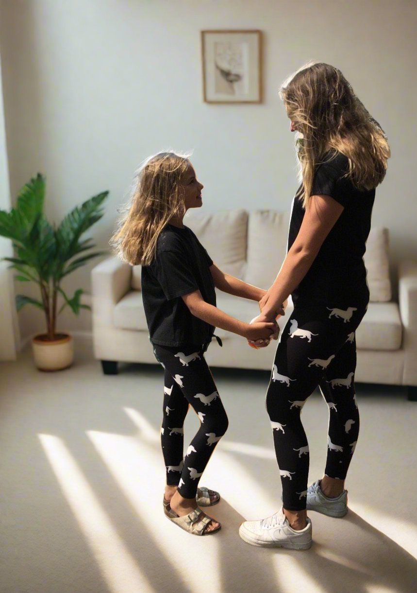 Girls Dachshund Dog Leggings Leggings MomMe and More 